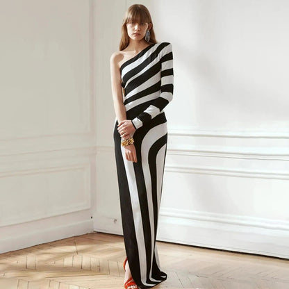 Autumn Winter Black White Striped Sexy High Slit One Shoulder Dress Simple in Bandage Dress