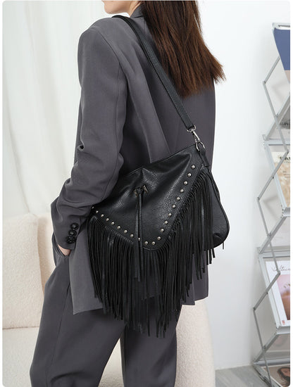 Rivets Soft Leather Fashionable Casual Rivet Tassel Bag Shoulder Crossbody Bag Women Bag